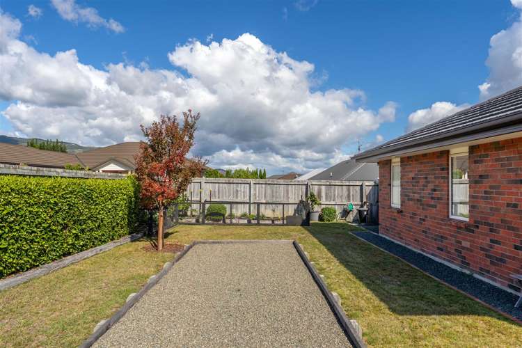 76 Covent Drive Stoke_12