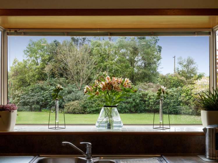 87 Halkett Road West Melton_13