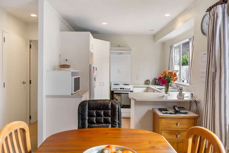 3/13 Swanson Road Henderson_6