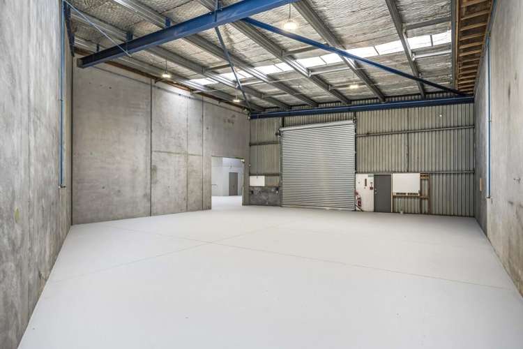 Units A & B, 61 Paul Matthews Road Albany_6