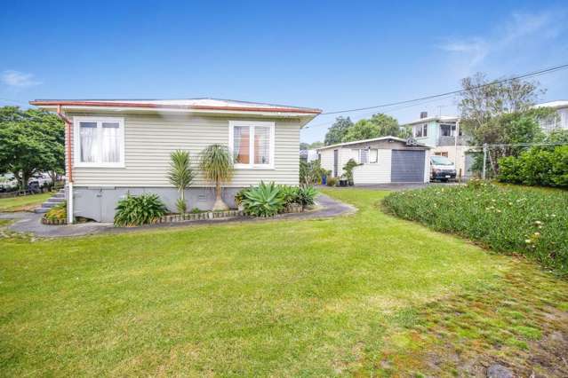 2 Airdrie Road Ranui_3