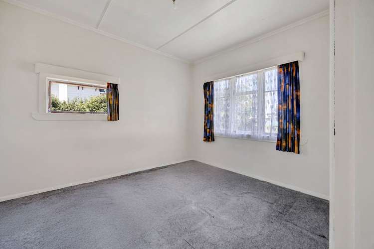 33 Ngatai Street Manaia_17