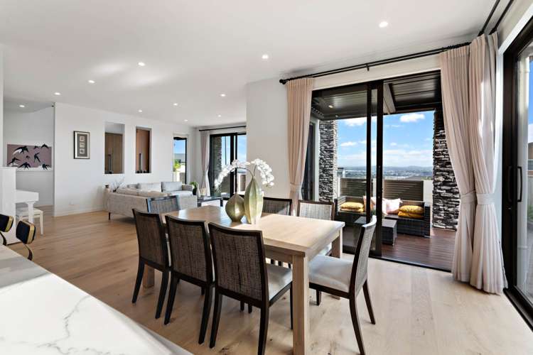 68 Armstrong Farm Drive East Tamaki Heights_11