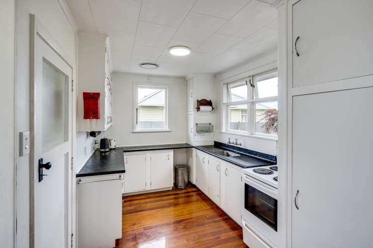 20 Neal Crescent Onekawa_11