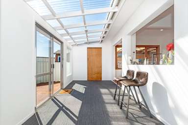 305 Kahutia Street_2