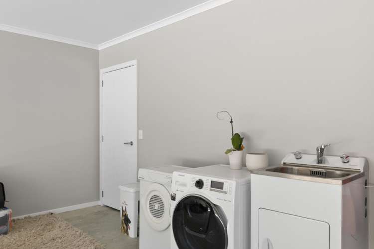 48 Ruthven Road Wainuiomata_24