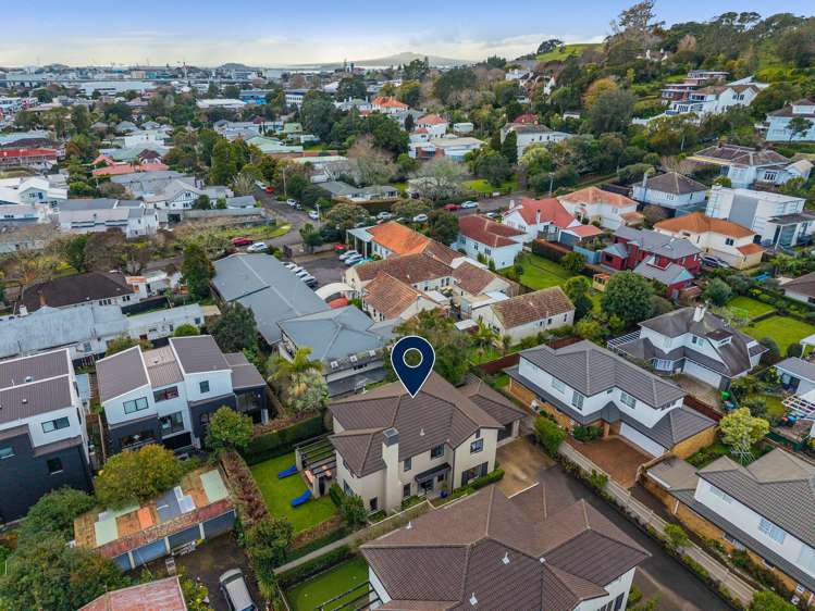 4b Halifax Avenue Epsom_28