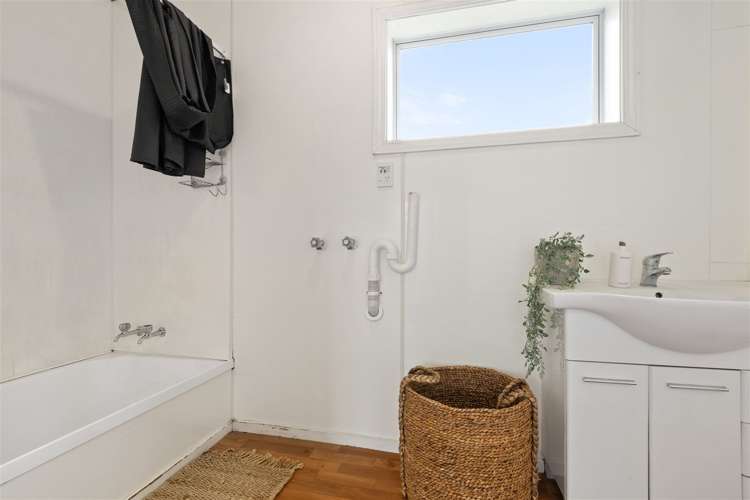 46 Hopkins Street Woolston_14