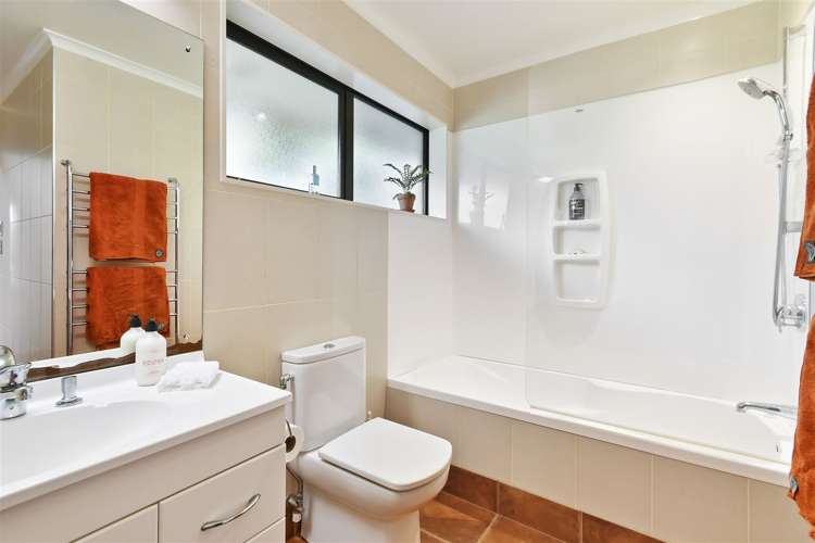 502 Ponga Road Opaheke_19