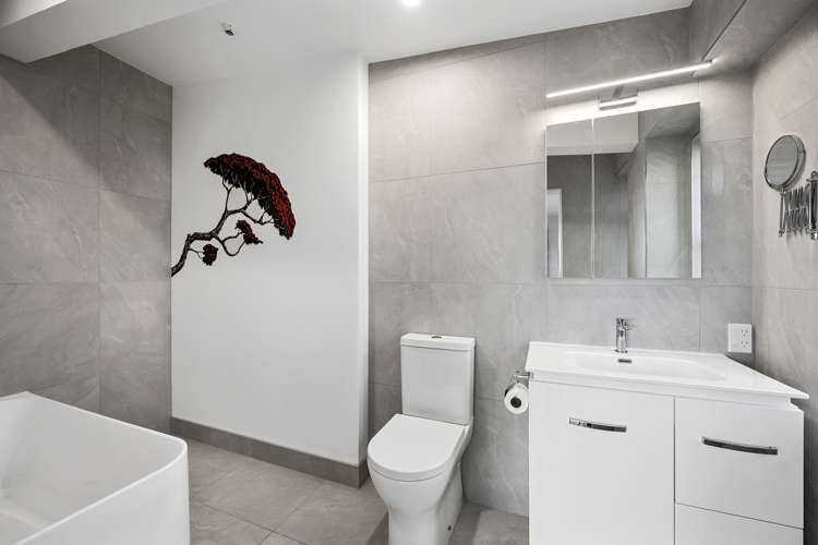 2f/68 Mokoia Road Birkenhead_19