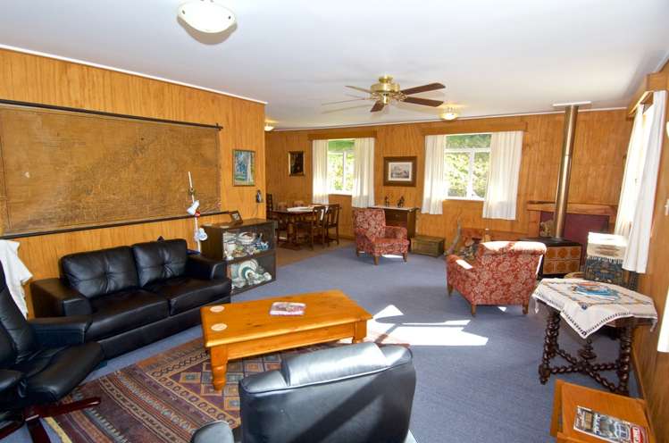 31 Tui Terrace Waipori Falls_7