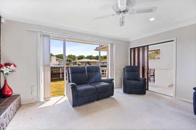 37 Frensham Crescent Woolston_3