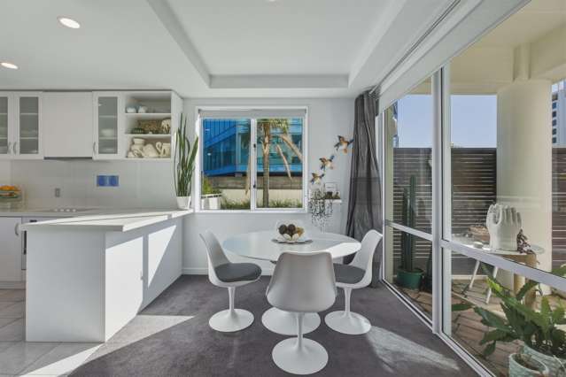 2/12 Maunganui Road (The Beaumont) Mt Maunganui_4