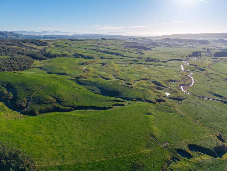 744 Motukaika Road Maungati_24