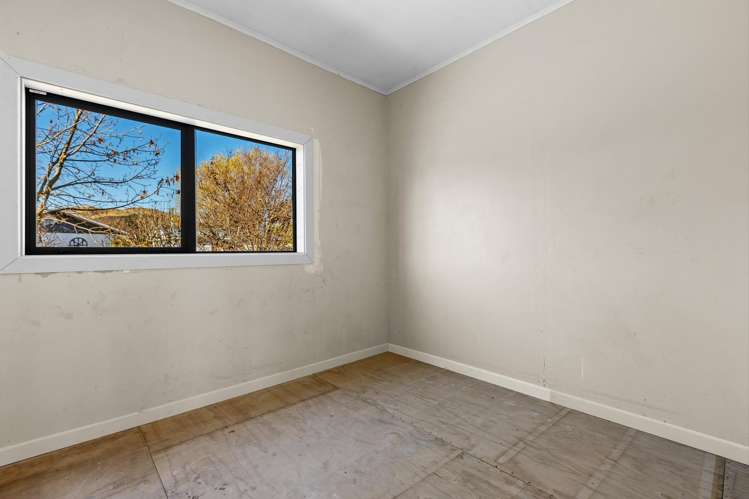 9 Princes Street Waikari_13