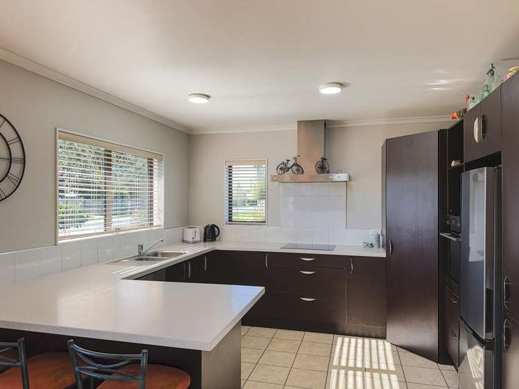 2 Willis Place Renwick_5