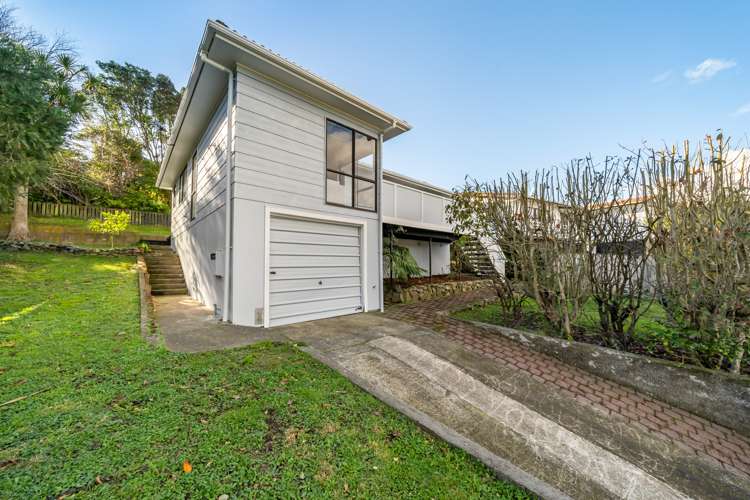 8 Forglen Place Tawa_2