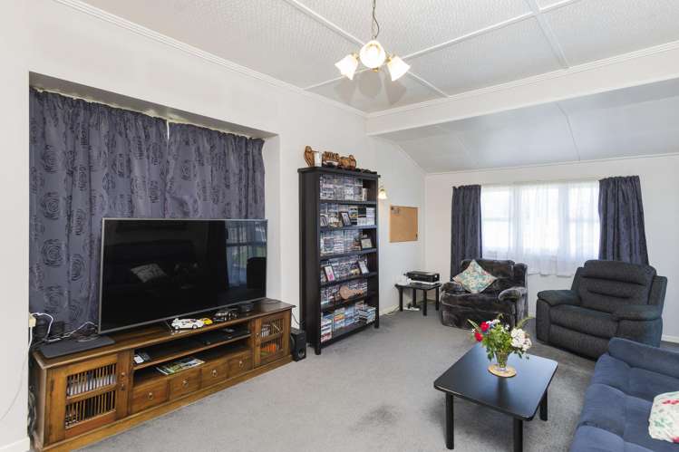 17 School Road Te Hapara_6