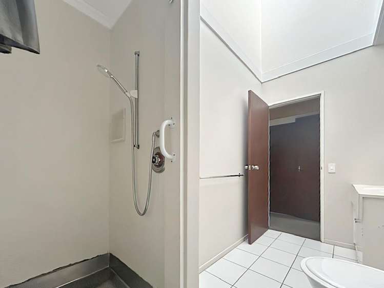 19C Churchill Avenue 2138_7
