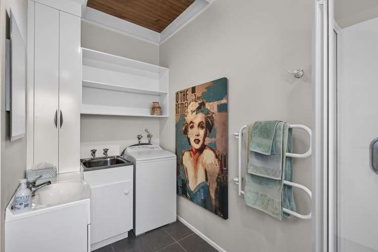 87 Dorset Avenue Lynmouth_22