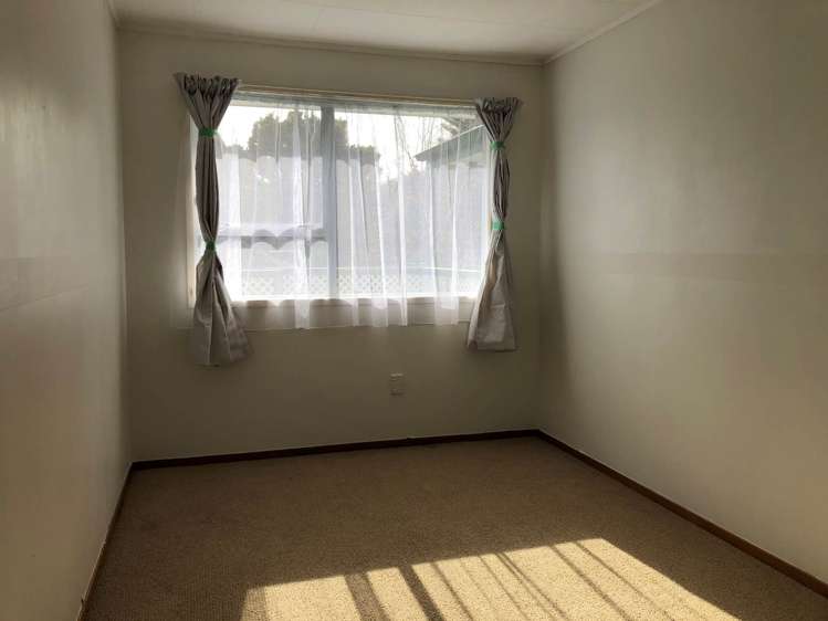 16 Ransom Smyth Drive Goodwood Heights_6