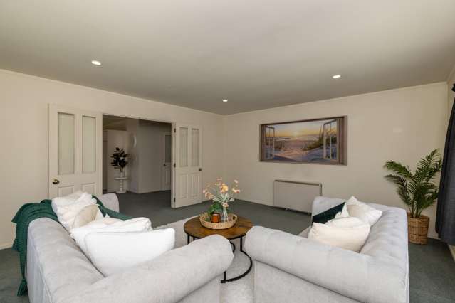 22 Kowhai Grove Raumati Beach_1