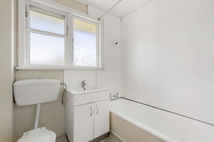 40 Hamill Road Otara_9