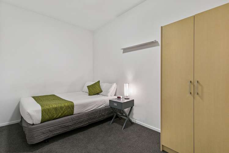 406/17 Putney Way Manukau_5