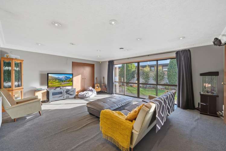 4 Orkney Street Waikiwi_14