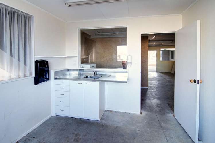 111a Chapel St Masterton_7