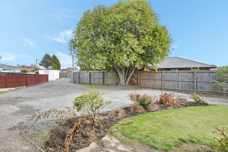 2/296b Wairakei Road Bryndwr_16