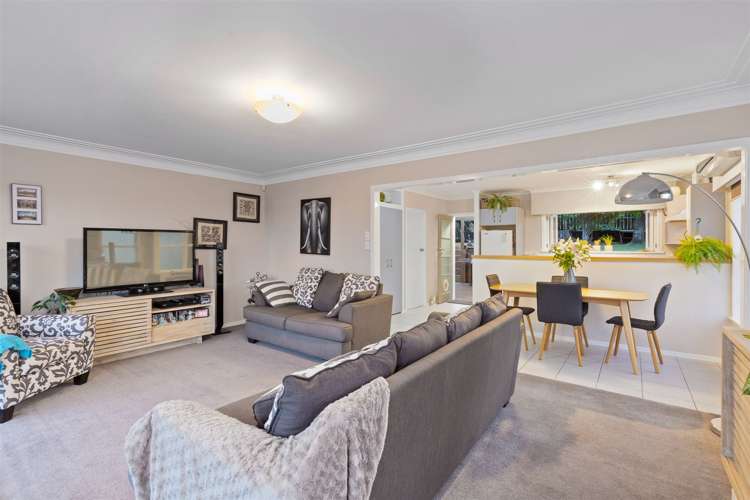 19 Hartley Terrace Massey_1