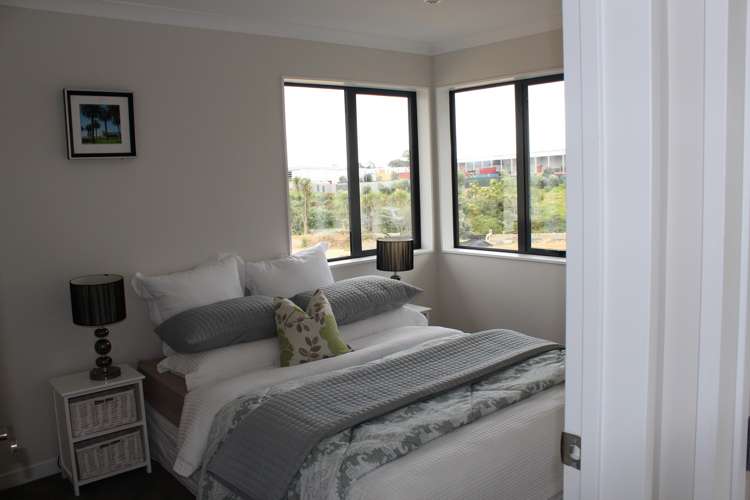 93 Naylors Drive Mangere_6