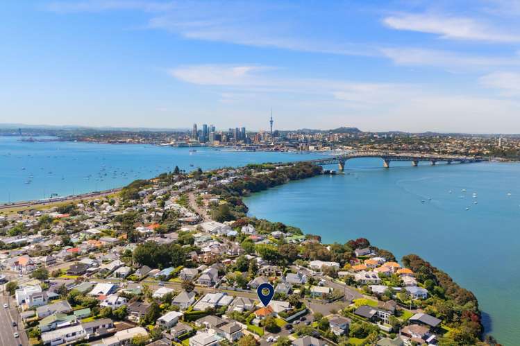 23 Clarence Road Northcote Point_13