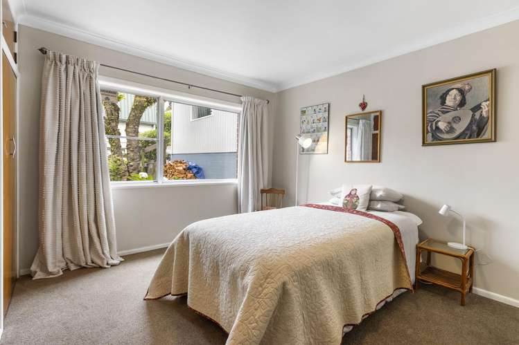 65A Nicholson Road Khandallah_11