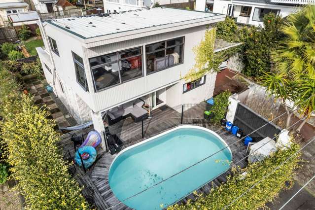 Central Parnell Bargain Opportunity