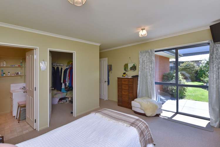 12 Croftwood Lane Harewood_8