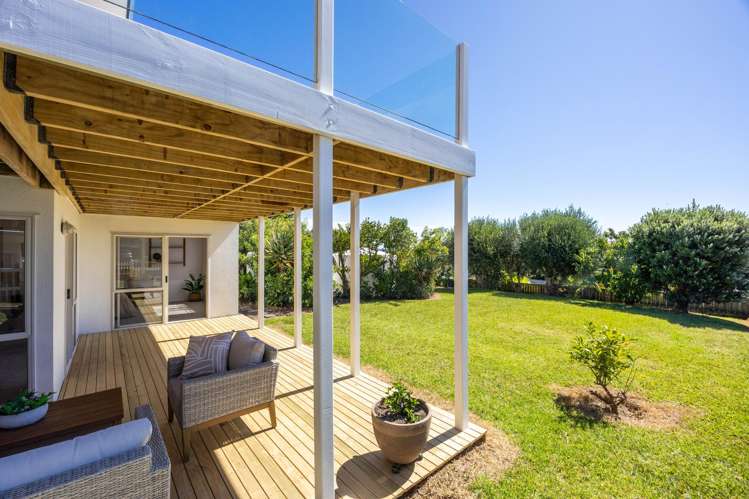 1342 Whangaparaoa Road Army Bay_25