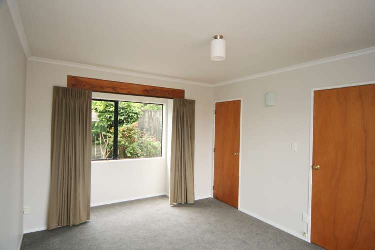 2a Doment Crescent Orewa_6