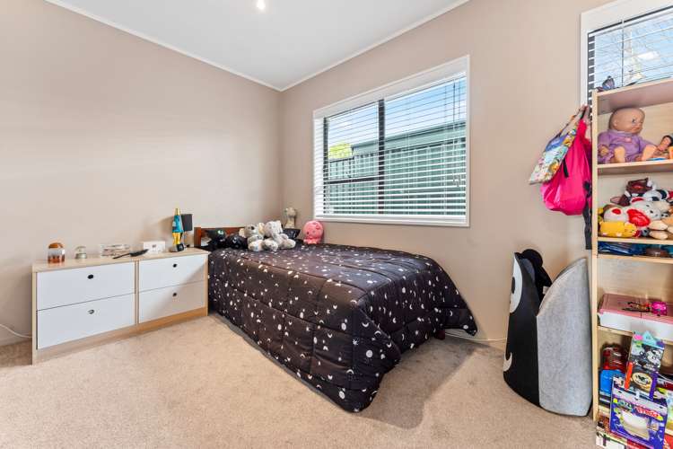 2/41 Highland Park Drive Highland Park_11