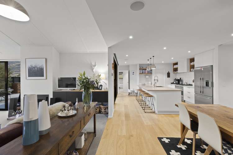 5 Bretby Court Jacks Point_6