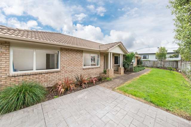 45 Montilla Place Manurewa_1
