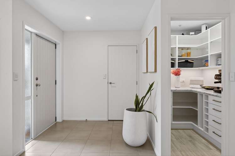 5A Simmonds Grove Greerton_19