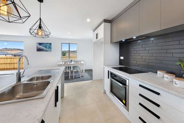81 Harriet Johnston Drive Pokeno_1