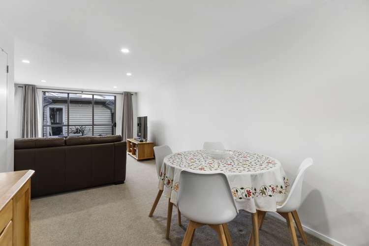 12/1 Gracechurch Drive Flat Bush_15