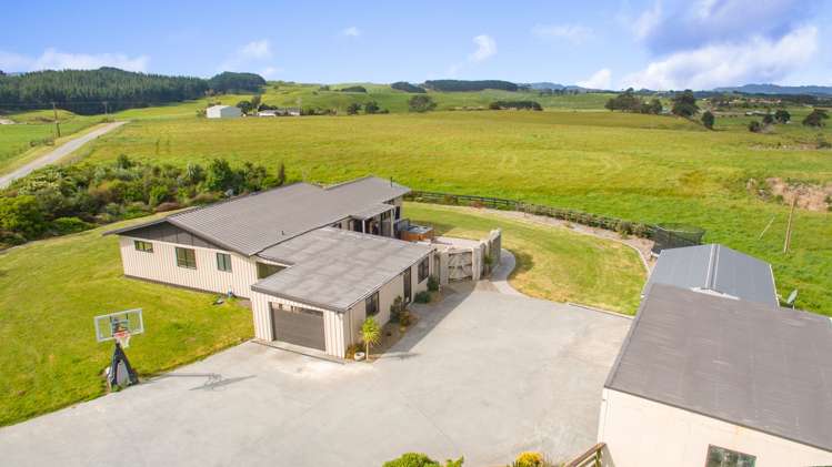 413a Baylys Coast Road Dargaville_8