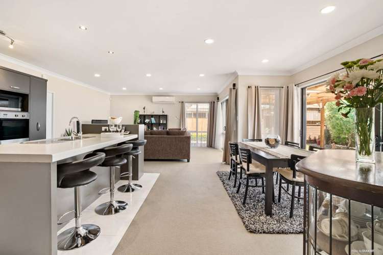 27 Stranraer Crescent Wattle Downs_4