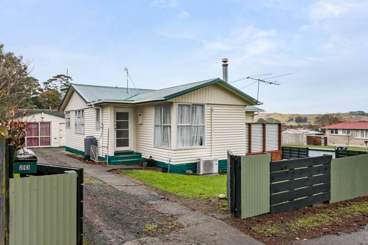 213 Tyndall Road Outer Kaiti_13