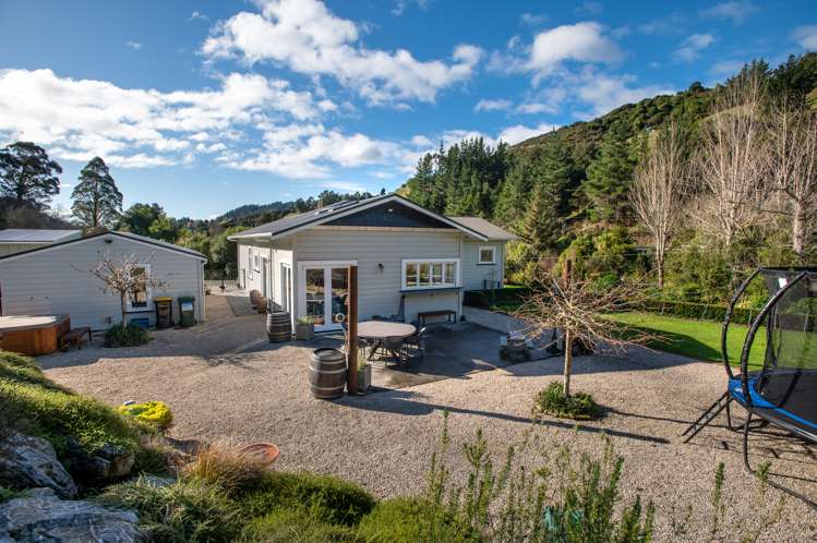 250 Lud Valley Road Hira_18