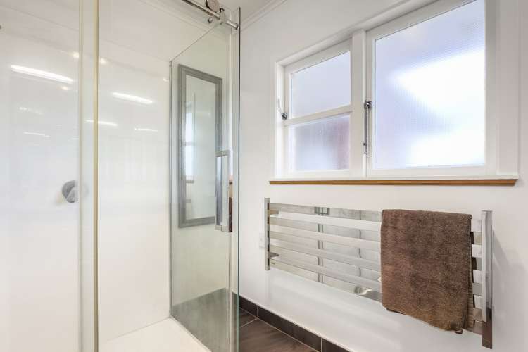 110 Rosier Road Glen Eden_10